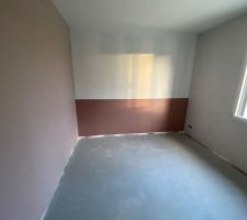 Chambre 2 , première couche de peinture