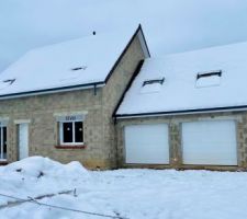 Notre maison sous la neige