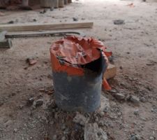 Évacuation abîmée par les maçons :(