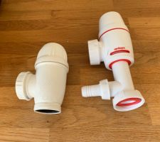 Changement de siphon, l'un est male l'autre femelle