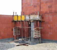 Porche d'entr&eacute;e