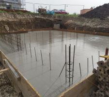Dalle en béton hydrofuge