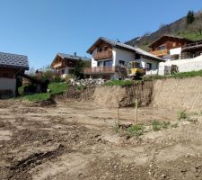 Plateforme sous le soleil - CC-BY-NC-SA