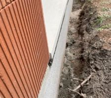 Pose des appuis et seuils 
SEUILS TOUS MAL POS&Eacute;S