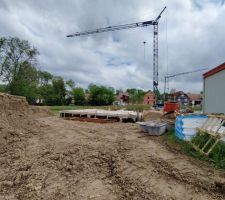 Terrain et remblaiement autour de la maison