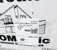 Briques pour les murs de la maison