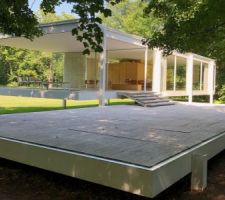 Inspiration pour la nouvelle terrasse.
la "FARNSWORTH HOUSE" de l'architecte MIES VAN DER ROHE