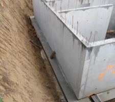 Pr&eacute;paration du drain p&eacute;riph&eacute;rique - CC-BY-NC-SA