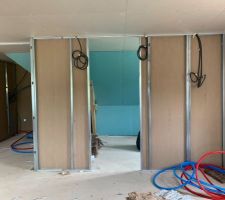 Installation des rails à placo