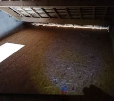 Aménagement du dessus du garage pour du futur stockage