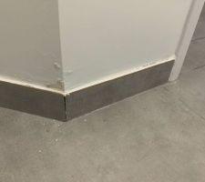 Moisissure après 2 traitements et plusieurs couches de peinture