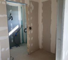 Dressing et salle d'eau parentale