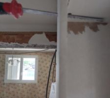 Quelques photos sur la création d'un tour de fenêtre.