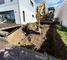 Terrassement de la dalle pour la jacuzzi
