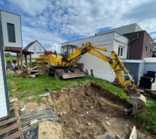 Terrassement de la dalle pour la jacuzzi