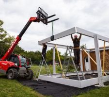 Pose de la structure terrasse "Mies Van Der Rohe" !