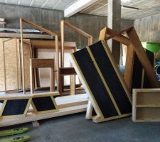 Les différents assemblages du mur Sud, à l'étage - CC-BY-NC-SA