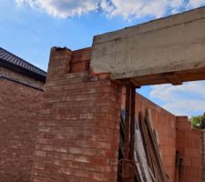 Linteau vu de l'ext&eacute;rieur