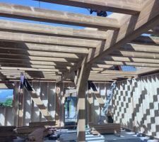 Installation des solives - CC-BY-NC-SA