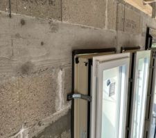 Du vide autour des fenetres