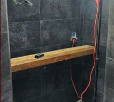 Essai de plan de lavabo, essai concluant...madrier de Mélèze.