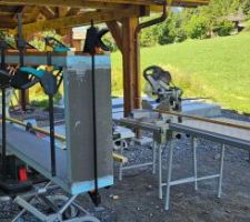 Rebelotte pour la banquette. Cette fois-ci avec bonnes dimensions.