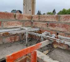 Ferraillage porte &agrave; faux