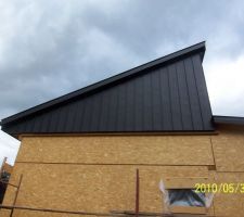 Pignon en joint debout en zinc