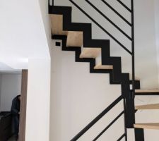 Escalier sur mesure bois et métal