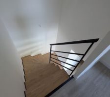 Escalier sur mesure bois et métal