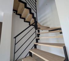 Escalier sur mesure bois et métal