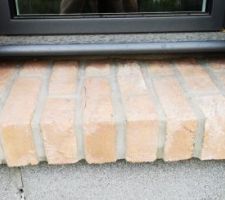 Appui de fenêtre brique