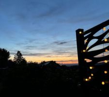 Soleil couchant depuis la terrasse Ouest côté chambre parentale