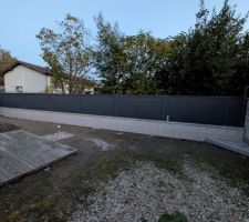 Carrelage su muret de clôture