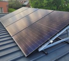 Structure pour panneaux solaires