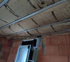 Isolation bureau avec combles non aménagées