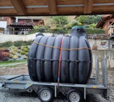 Arrivée de la cuve de récupération des EP, 8m3 - CC-BY-NC-SA