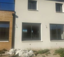 Ext&eacute;rieur - suite parentale + pi&egrave;ce de vie 11m de baie vitr&eacute;es-