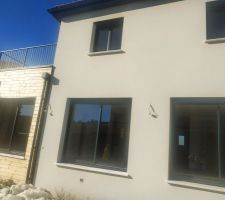 Ext&eacute;rieur - suite parentale + pi&egrave;ce de vie 11m de baie vitr&eacute;es-