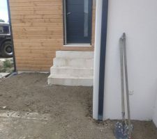 Les escaliers de face
