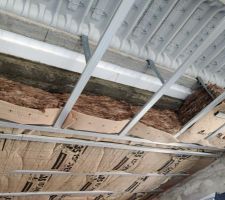 Poutre garage humide