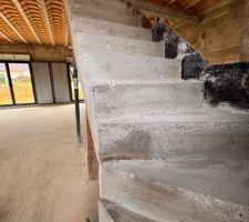 Escalier décoffré
