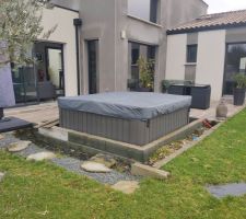 Aménagement contourjacuzzi