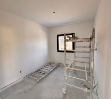 Sous couche peinture bureau