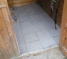 Carrelage collé