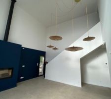 Suite déco salon avec la cheminée