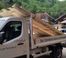Achat du bois (sapin) pour les terrasses de culture à la scierie - CC-BY-NC-SA