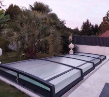 MISE EN PLACE UN ABRIS PISCINE