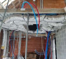 Gaines unité intérieure RDC (cellier)