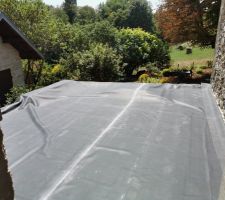 Mise en place de la membrane epdm